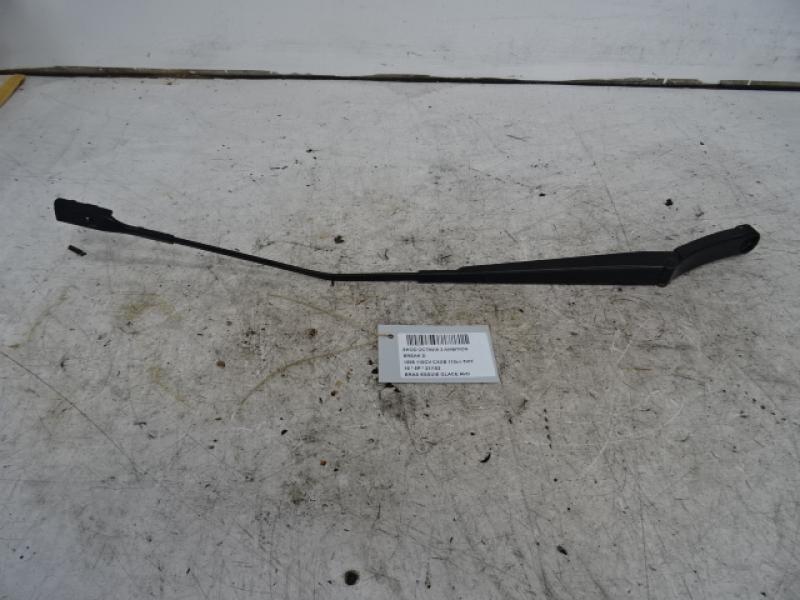 RUITENWISSERARM RECHTS VOOR Skoda OCTAVIA (5E) 11/12 - 3/17