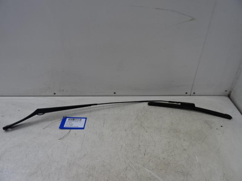 RIGHT FRONT WIPER ARM Ford FIESTA 5/17+
