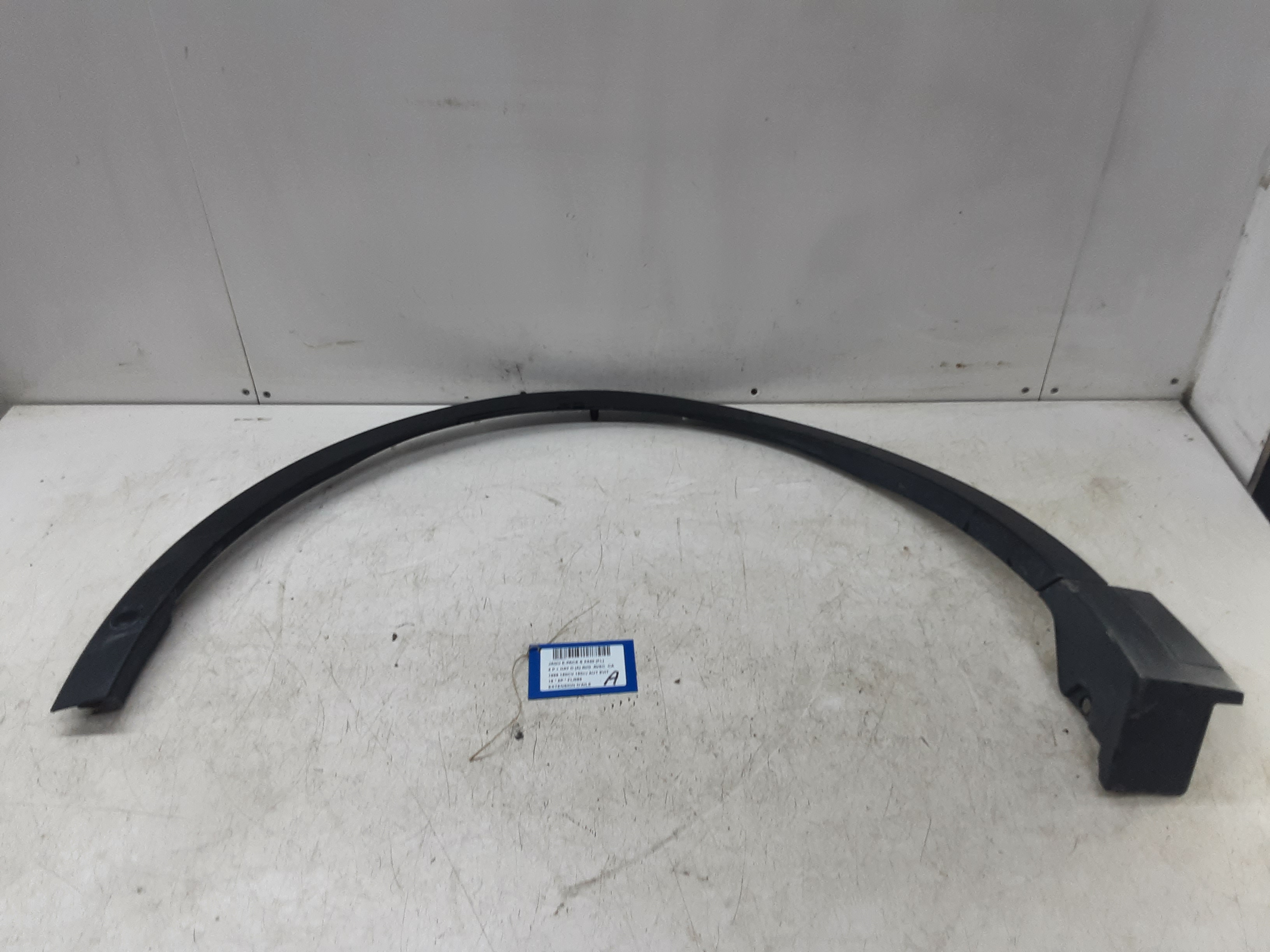 SLUITPANEEL SPATBORD Jaguar E-PACE 07/17