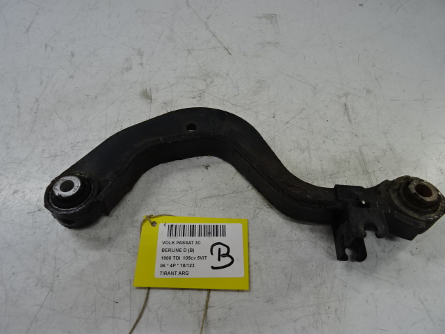 DRAAGARM ACHTER LINKS Vw PASSAT 02/05 - 11/10