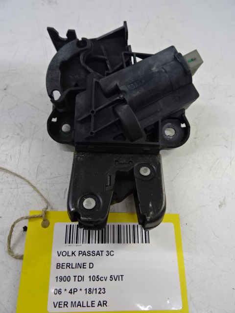 CENTRALE VERGRENDELING DEKSEL Vw PASSAT 02/05 - 11/10