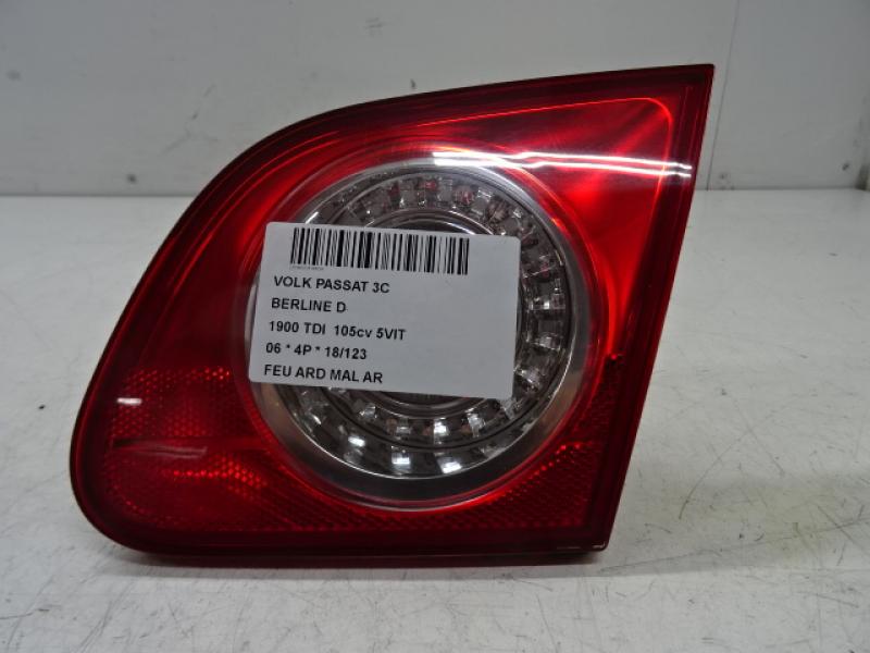 FEU ARRIERE DROIT DE MALLE ARRIERE Vw PASSAT 02/05 - 11/10