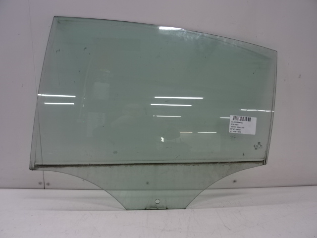 VITRE DE PORTE ARRIERE GAUCHE Vw PASSAT 02/05 - 11/10