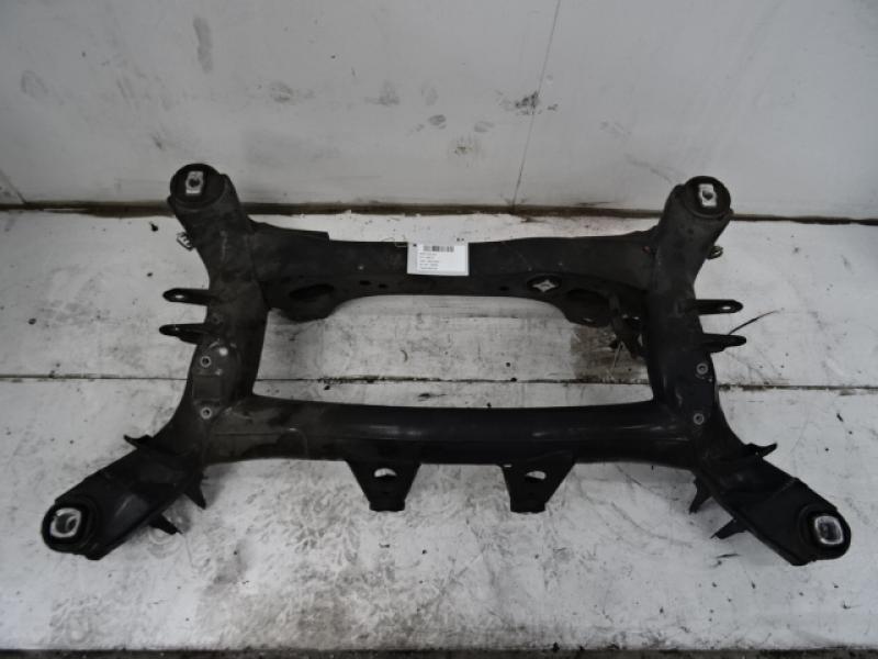 TRAVERSE ARRIERE Bmw 1 F20/F21 3/15 - 19