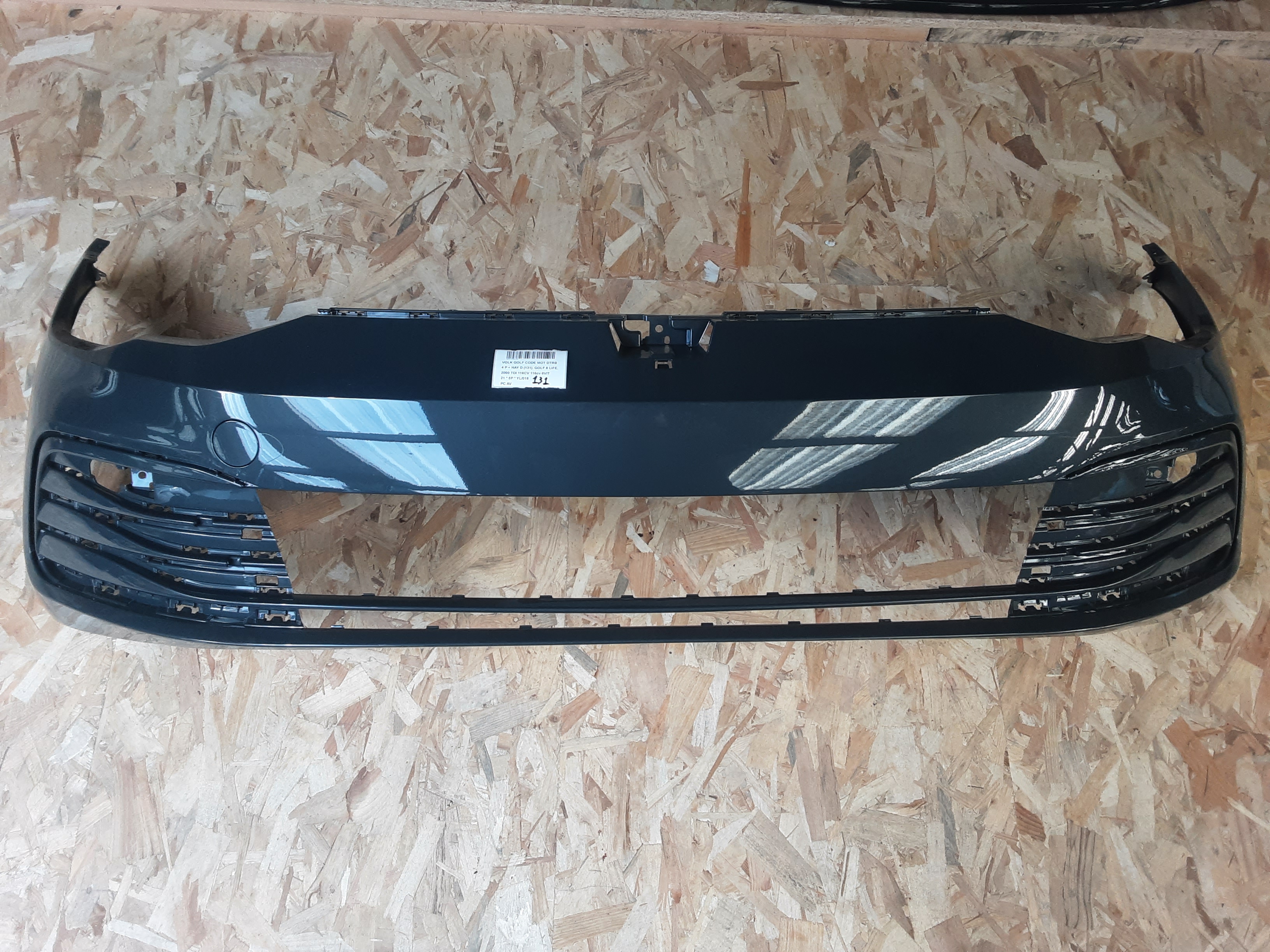 VOORBUMPER Vw GOLF VIII 2/20+