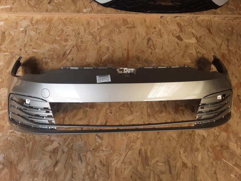 PARE-CHOCS AVANT Vw GOLF VIII 2/20+