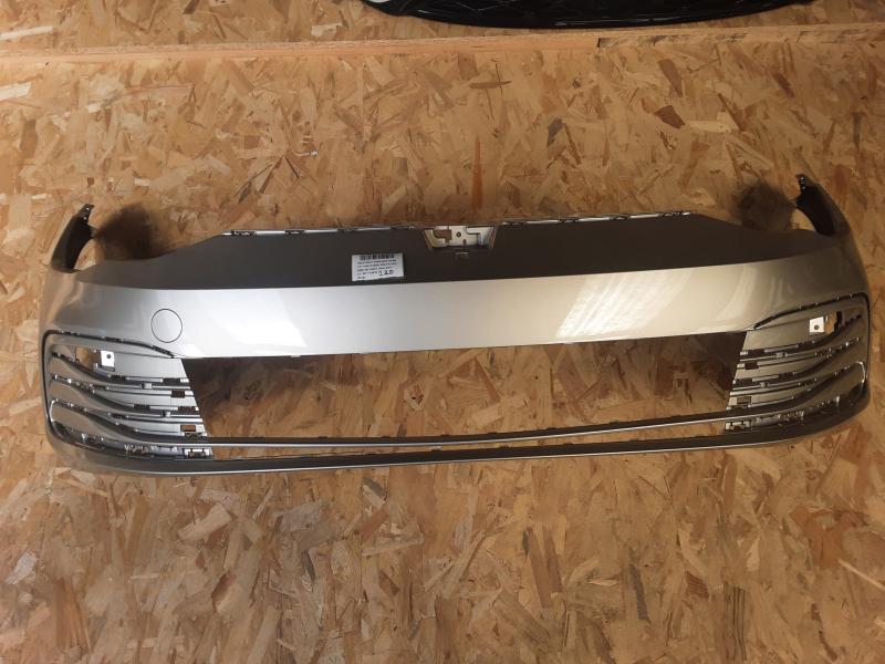 PARE-CHOCS AVANT Vw GOLF VIII 2/20+