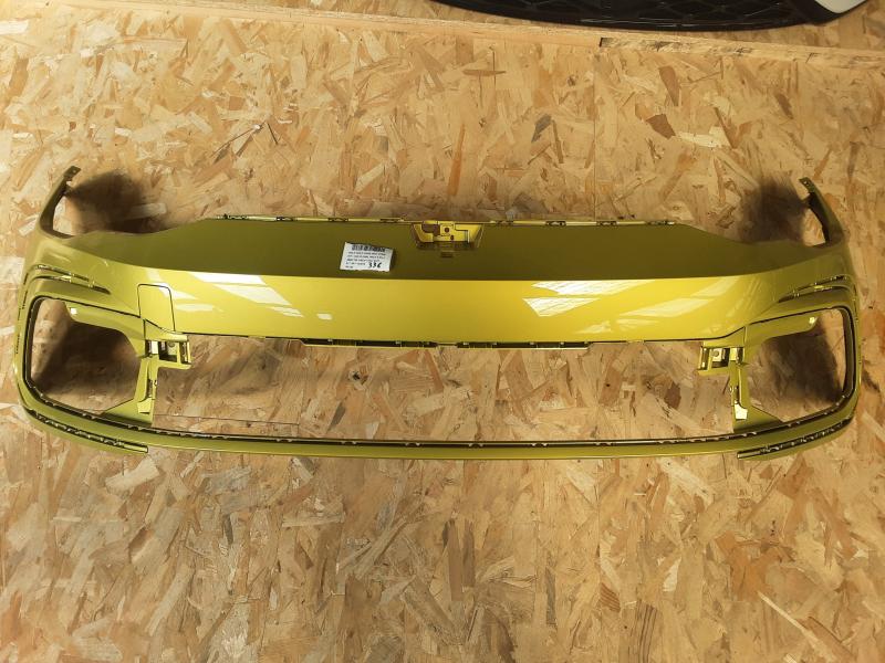 VOORBUMPER Vw GOLF VIII 2/20+
