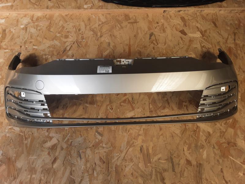 PARE-CHOCS AVANT Vw GOLF VIII 2/20+