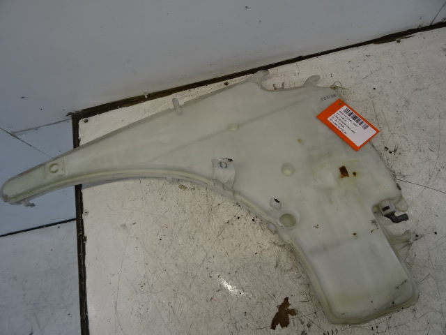 RUITENWASRESERVOIR VOOR Bmw 1 E81/87 4/07 - 12