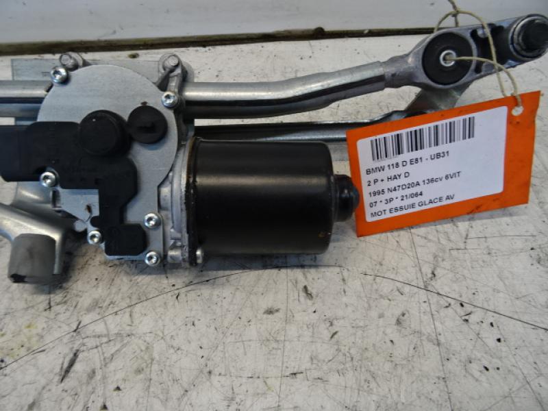 MOTEUR D'ESSUIE-GLACE AVANT Bmw 1 E81/87 4/07 - 12