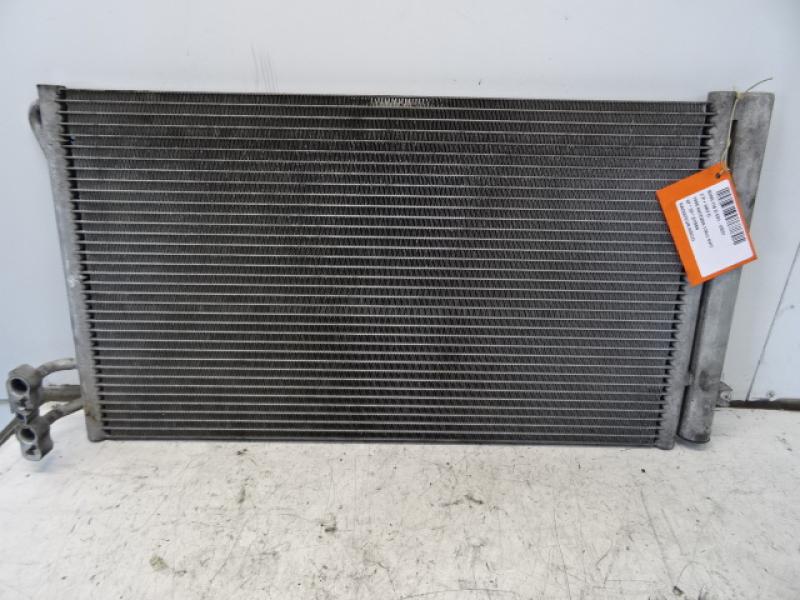 RADIATEUR D'AIRCO Bmw 1 E81/87 4/07 - 12
