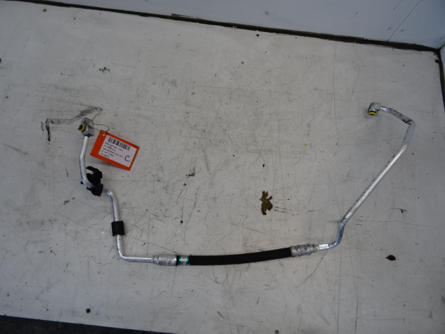 TUYAU D&#039;AIRCO Bmw 1 E81/87 4/07 - 12