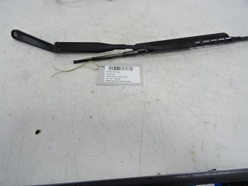 RUITENWISSERARM RECHTS VOOR Mercedes-Benz SLK R170 97>03