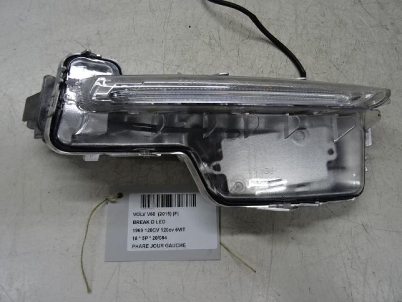 DAGLICHT LINKS Volvo V60 10/10-08/18