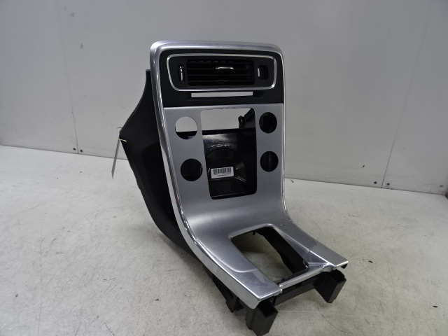 MIDDENCONSOLE Volvo V60 10/10-08/18