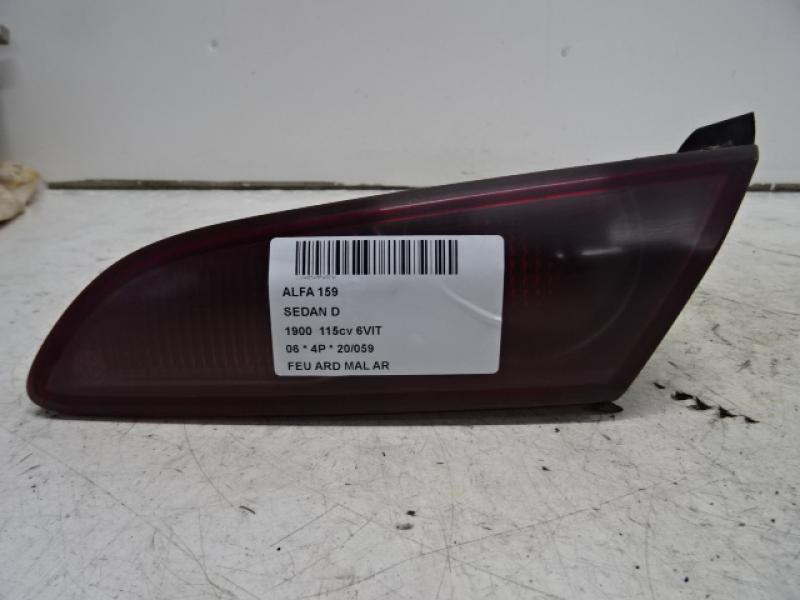 FEU ARRIERE DROIT DE MALLE ARRIERE Alfa Romeo 159 05+