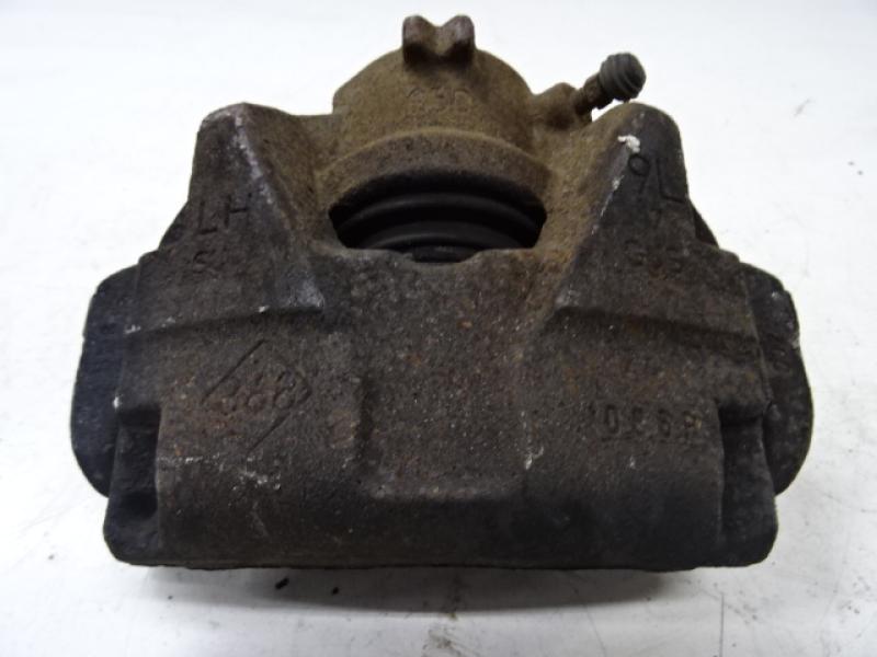 REMKLAUW VOOR LINKS Dacia DUSTER 4/10 - 18