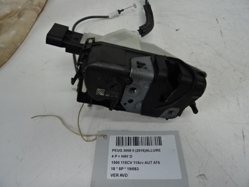 VERGRENDELING VOOR RECHTS Peugeot 3008 (2) 10/16 - 10/20