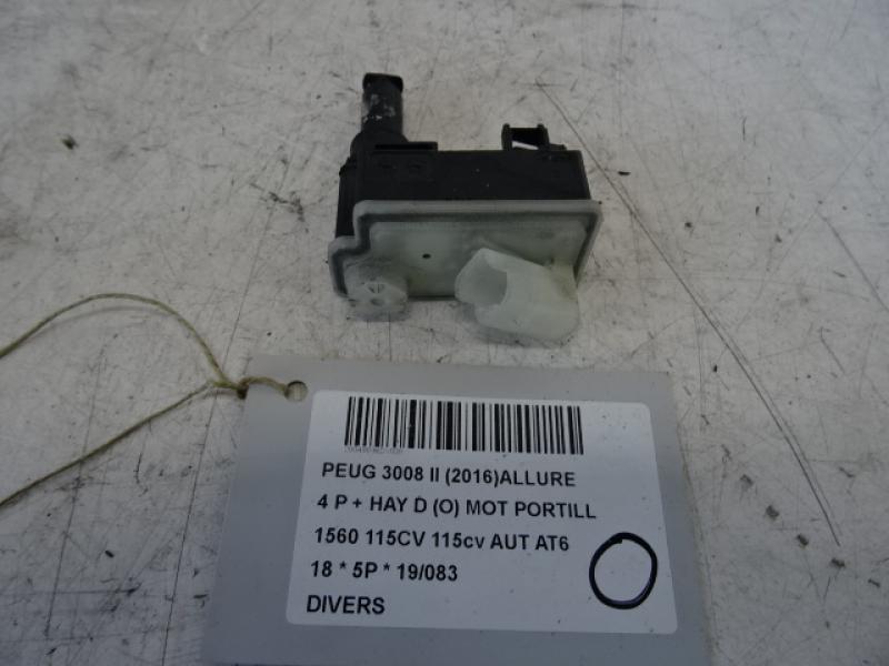 DIVERS Peugeot 3008 (2) 10/16 - 10/20