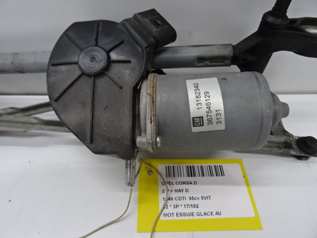 MOTEUR D&#039;ESSUIE-GLACE AVANT Opel CORSA D 01/11 - 15