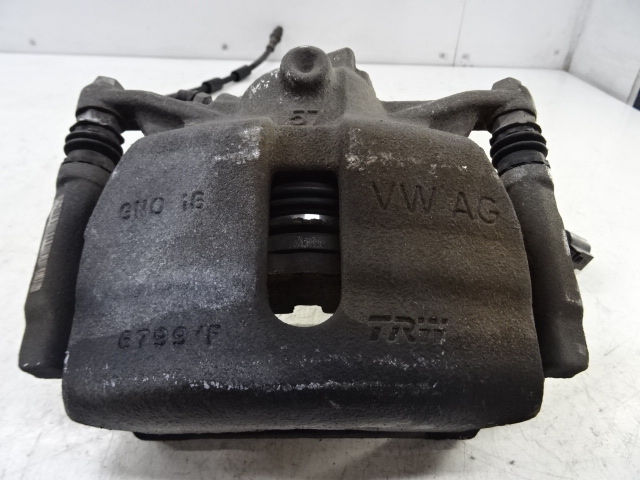 REMKLAUW VOOR RECHTS Vw PASSAT 11/14 - 19