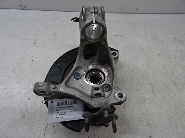 WIELNAAF VOOR LINKS Vw PASSAT 11/14 - 19