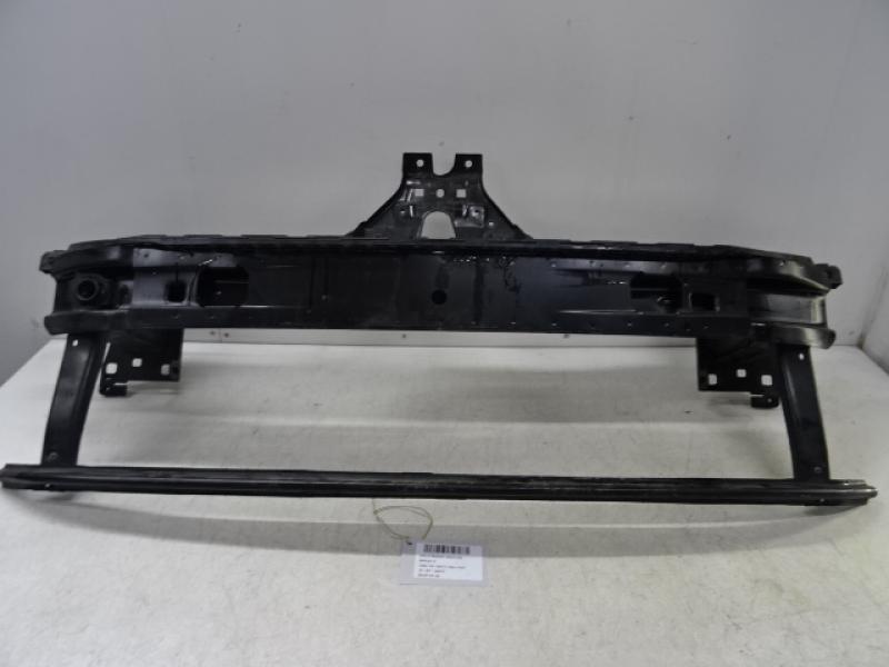 BUMPERBALK VOOR Vw PASSAT 11/14 - 19