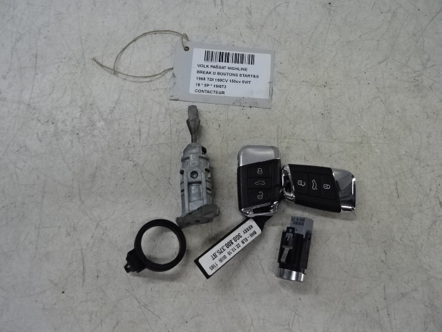 CONTACTSLOT Vw PASSAT 11/14 - 19