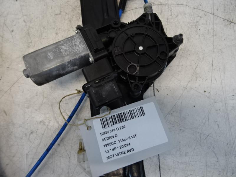 MOTEUR DE VITRE DE PORTE AVANT DROITE Bmw 3 F30 BERLINE 12 - 19