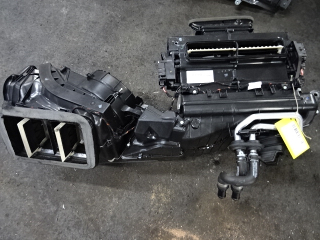 KACHELRADIATOR Audi A4 10/15 - 2019