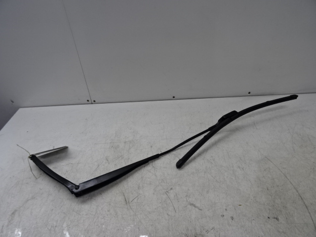 RUITENWISSERARM RECHTS VOOR Bmw X5 G05 11/18+