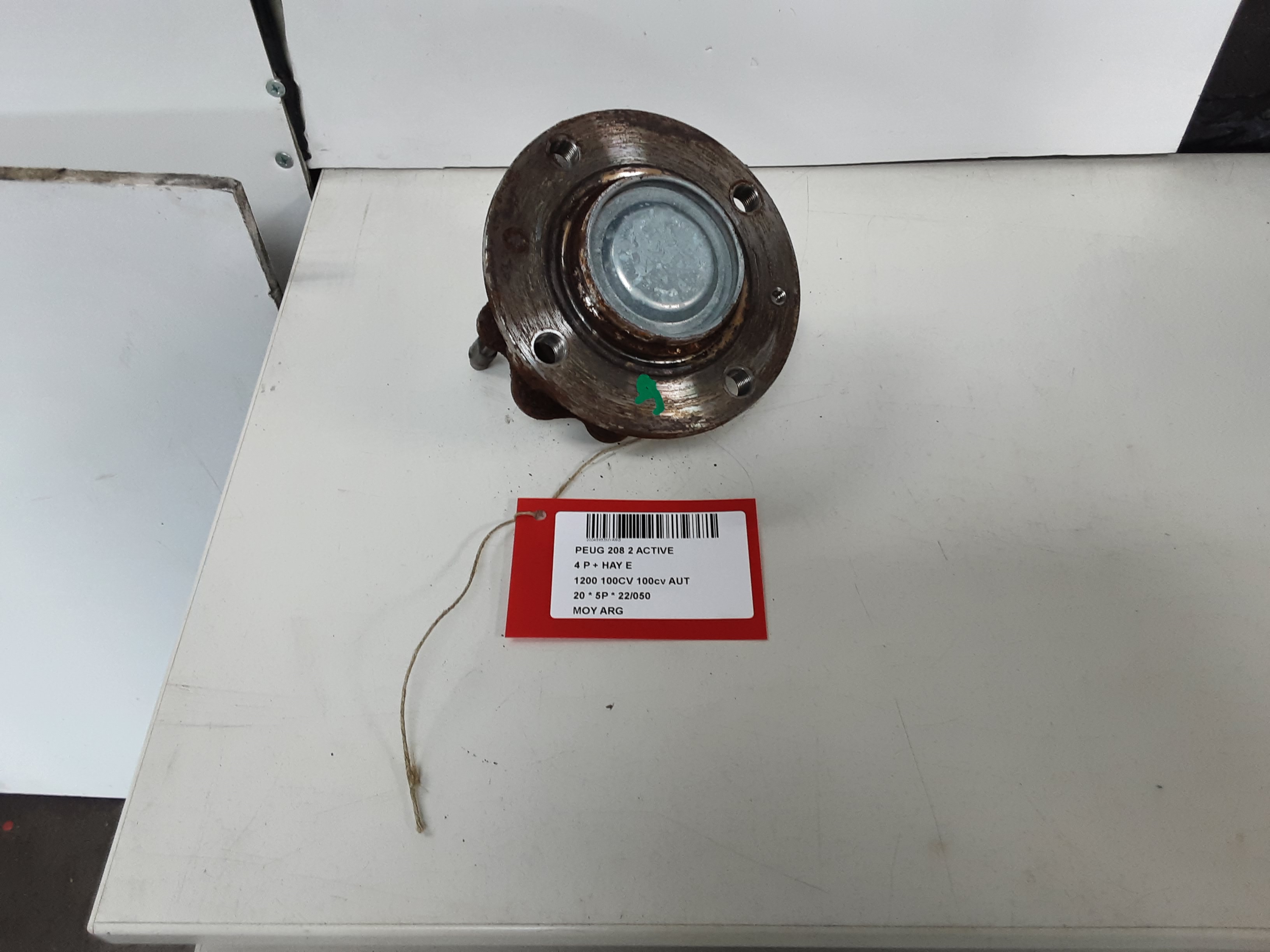 WIELNAAF ACHTER LINKS Peugeot 208 6/19+