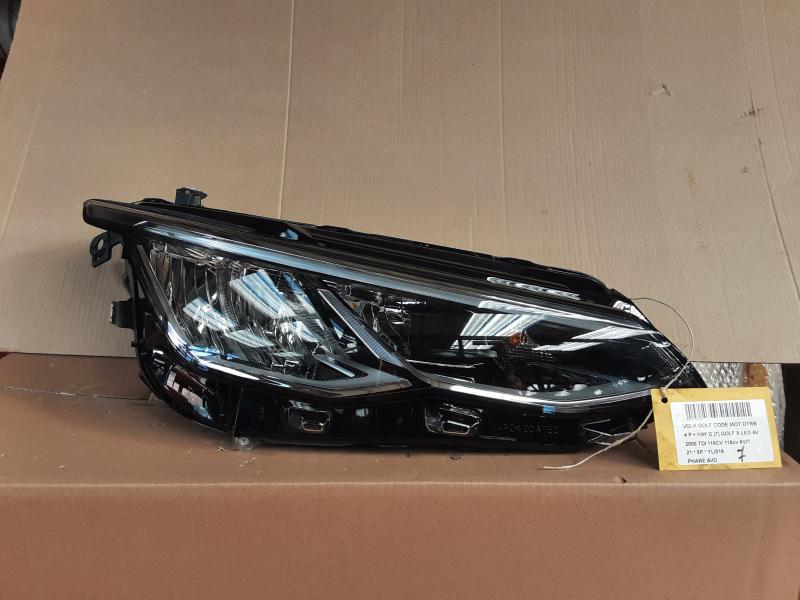 KOPLICHT VOOR RECHTS Vw GOLF VIII 2/20+