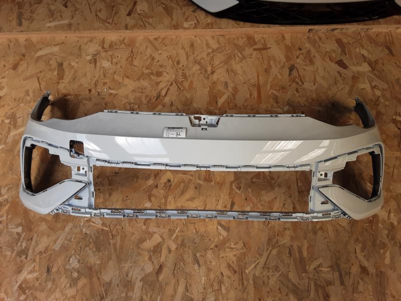 PARE-CHOCS AVANT Vw GOLF VIII 2/20+