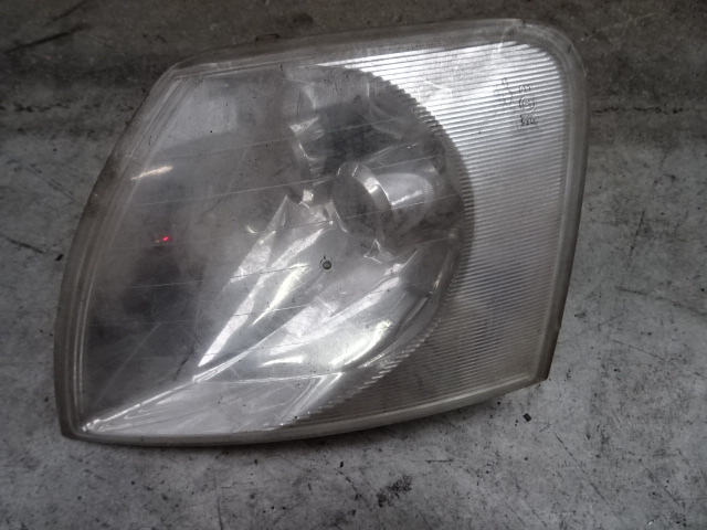 CLIGNOTEUR AVANT GAUCHE Vw PASSAT 11/96 - 09/00