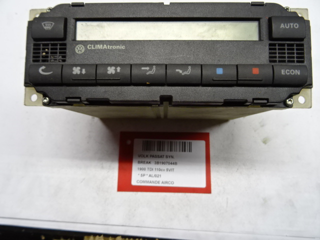 BEDIENINGSPANEEL AIRCO Vw Passat