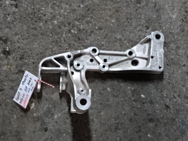 DRAAGARMSTEUN VOOR LINKS Vw GOLF V 11/03 - 08
