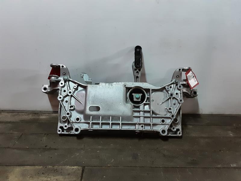 VOORBRUG Vw GOLF V 11/03 - 08