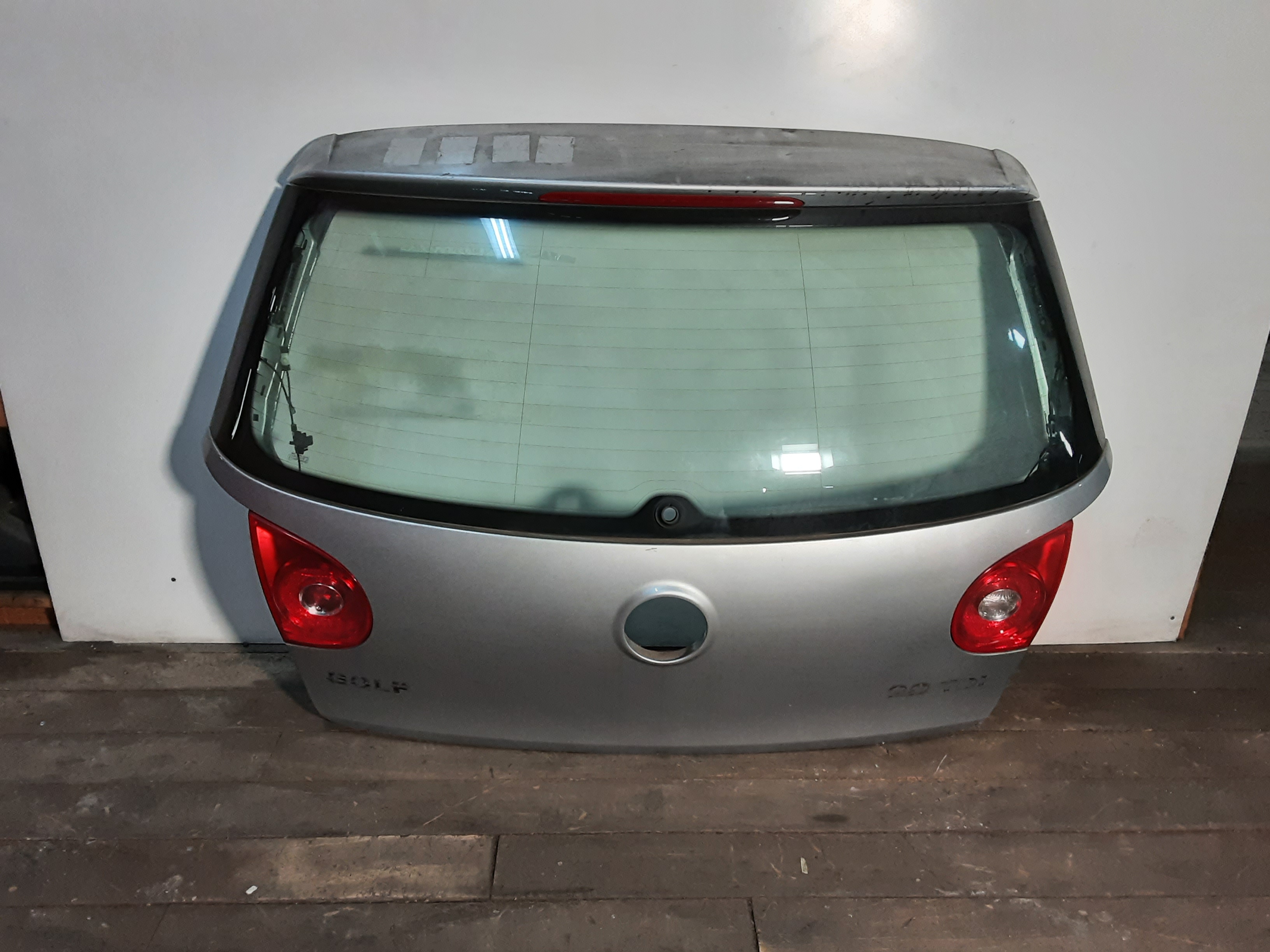 ACHTERKLEP Vw GOLF V 11/03 - 08