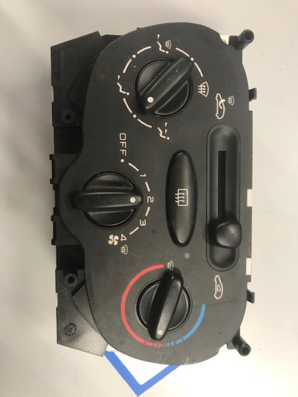 AIRCO SWITCH Peugeot 206+ 09+