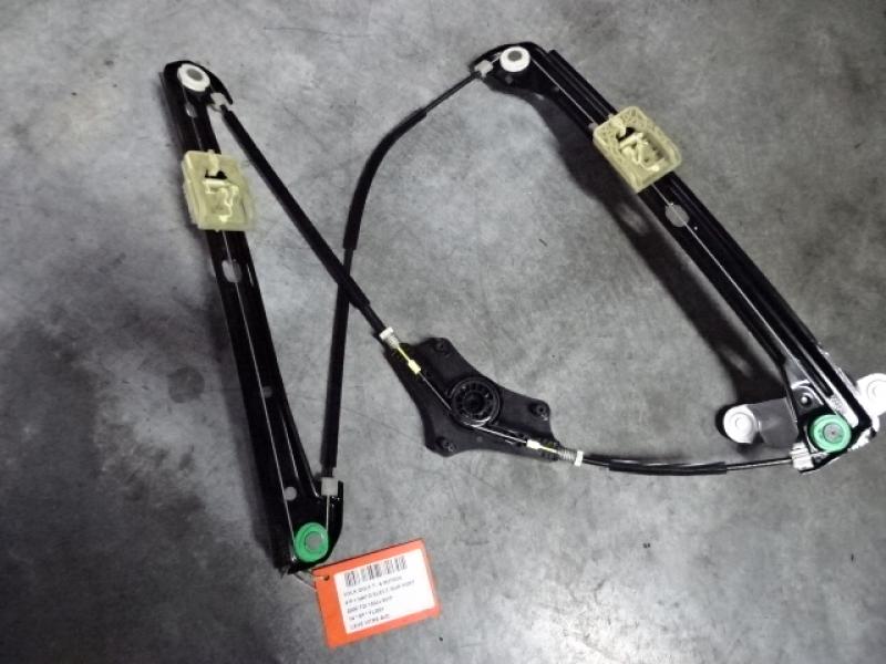 LEVE-VITRE DE PORTE AVANT DROITE Vw GOLF VII 11/12 - 17