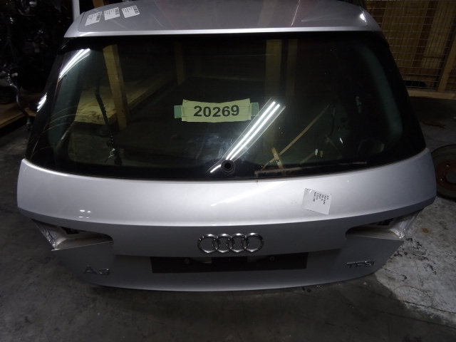 ACHTERKLEP Audi A3 3,5D 9/12 - 16