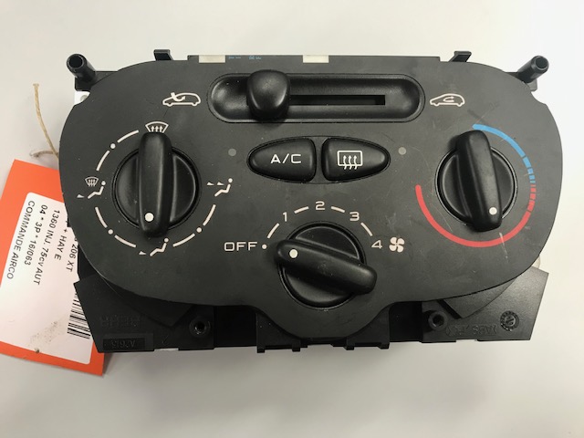BEDIENINGSPANEEL AIRCO Peugeot 206 - 2/09