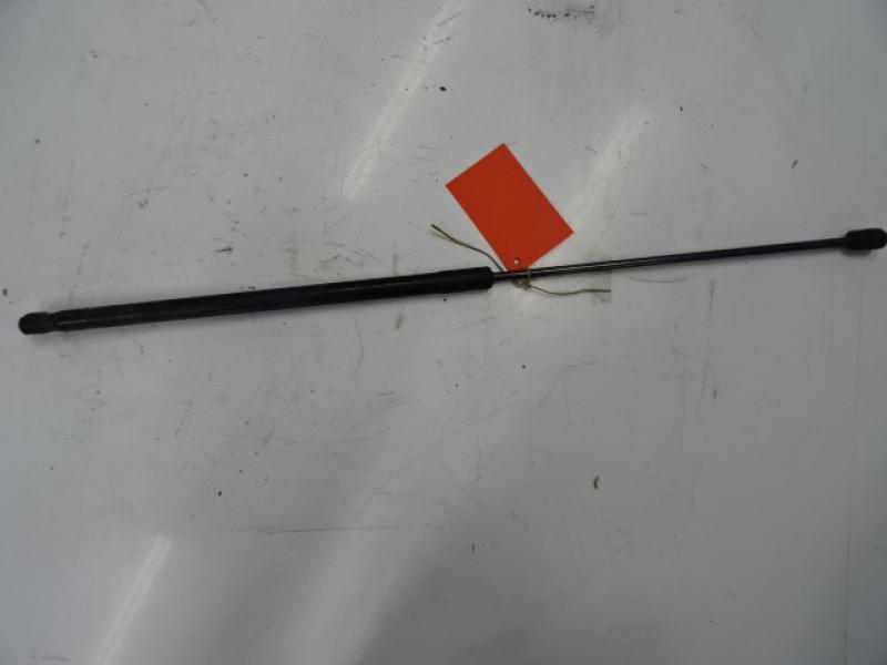 DRUKVEER MOTORKAP Audi A3 8/08 - 12