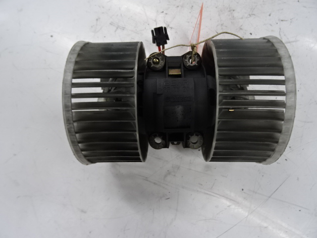 MOTEUR DE CHAUFFAGE Bmw 3 E46 4D 02 - 05