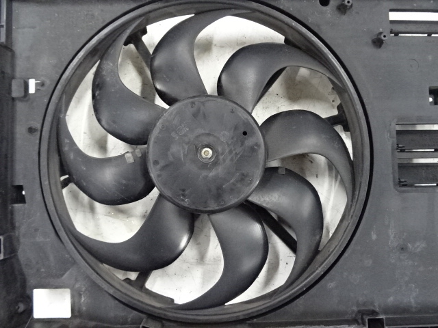 MOTEUR DE VENTILATEUR Peugeot 308 (2) 9/13-6/17