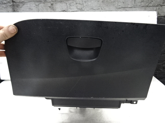 BOITE A GANT Seat IBIZA MK4 (6J) FaceLift 7/2015-5/17