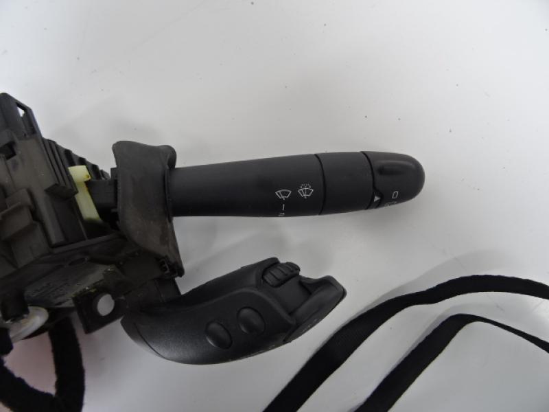 COMMODO D'ESSUIE-GLACE Renault KANGOO 98 - 08