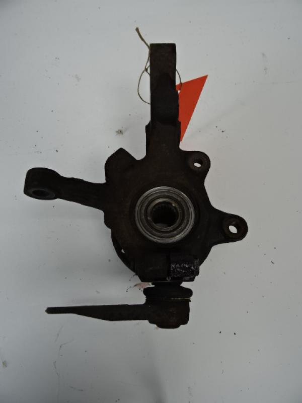 FRONT WHEEL HUB LEFT Renault KANGOO 98 - 08